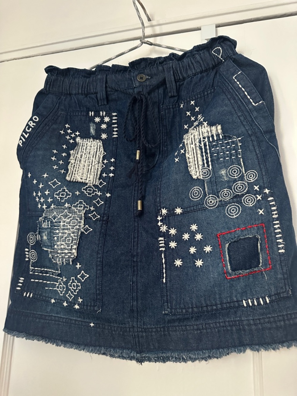 Pilcro Navy Embroidered Denim Mini Skirt -Preloved - Picture 2 of 15
